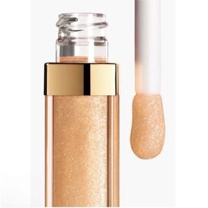 Chanel Coco Rouge Gloss in 712 Melted Honey